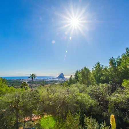 Moskoa - Plusholidays ヴィラ *