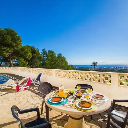 Moskoa - Plusholidays Villa Calp