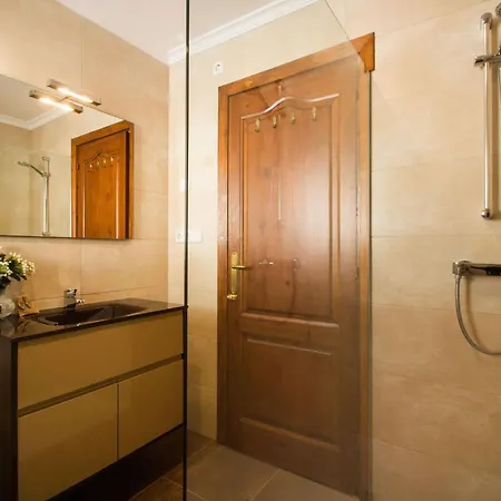 ヴィラ Moskoa - Plusholidays カルプ