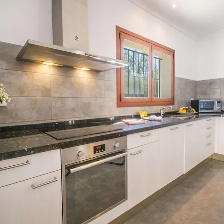 Moskoa - Plusholidays * カルプ