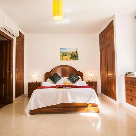 ヴィラ Moskoa - Plusholidays *