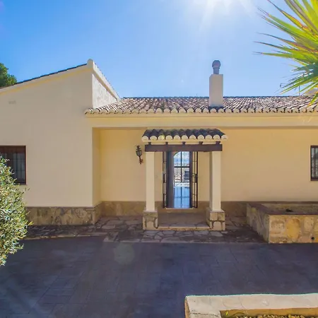 ヴィラ Moskoa - Plusholidays